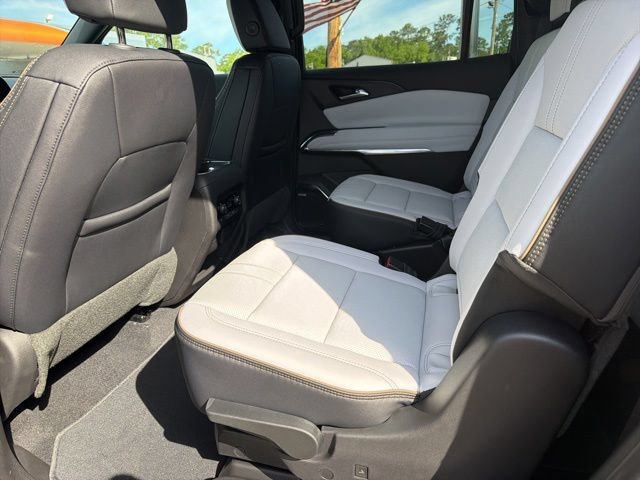 New 2026 Chevrolet Traverse High Country FWD image 10