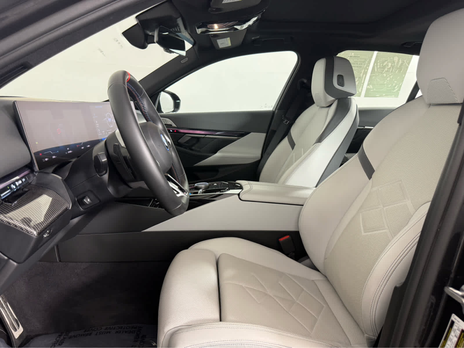 Used 2025 BMW i5 M60 w/ Premium Package AWD/4WD image 7