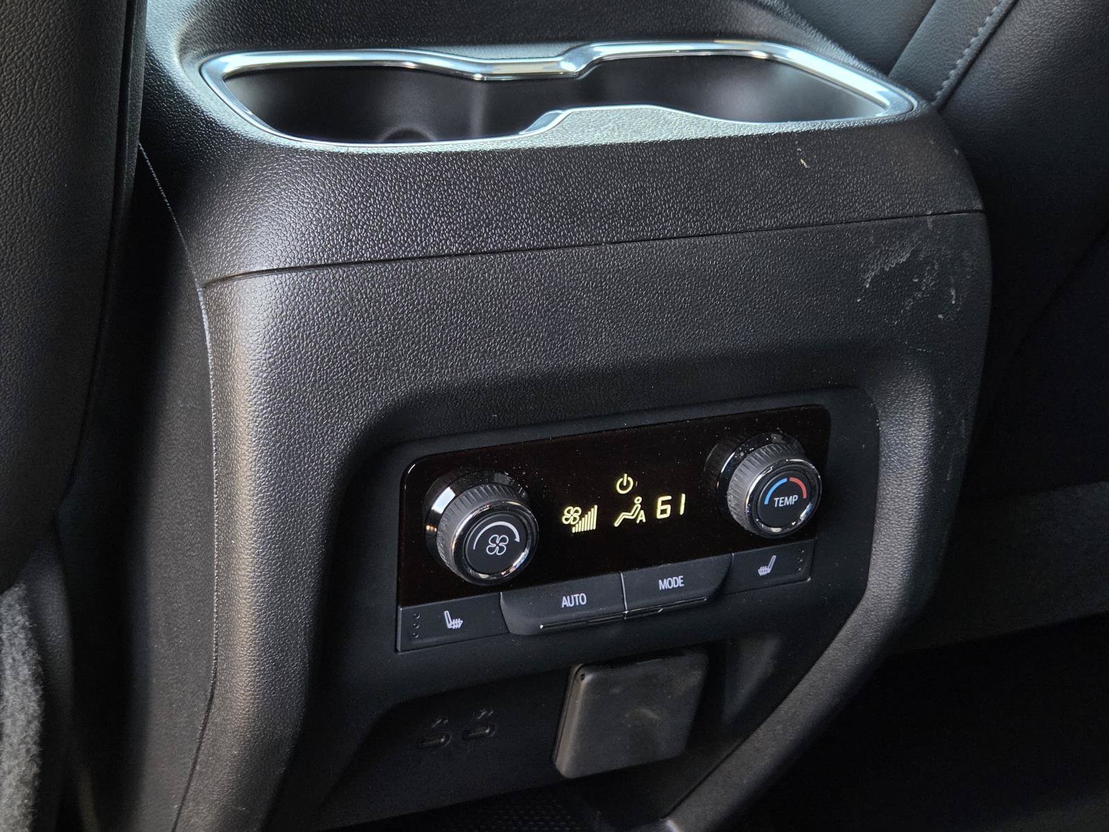 Used 2024 Chevrolet Traverse RS w/ LPO, Floor Liner Package AWD/4WD image 36