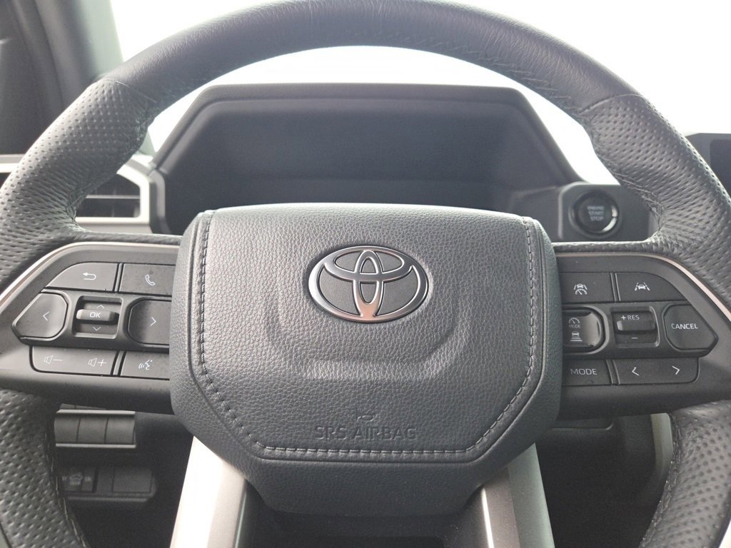 Used 2025 Toyota Tacoma SR5 w/ SR5 Upgrade Package image 35
