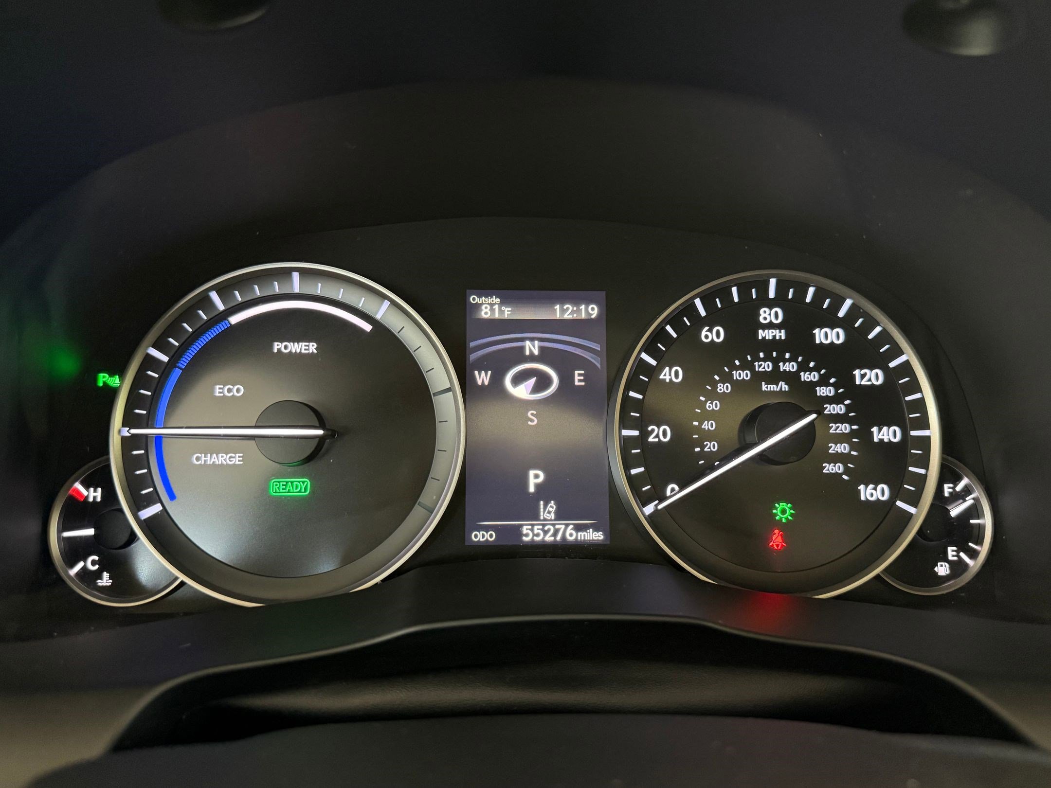 Used 2016 Lexus ES 300h w/ Luxury Package w/Wood Trim image 22