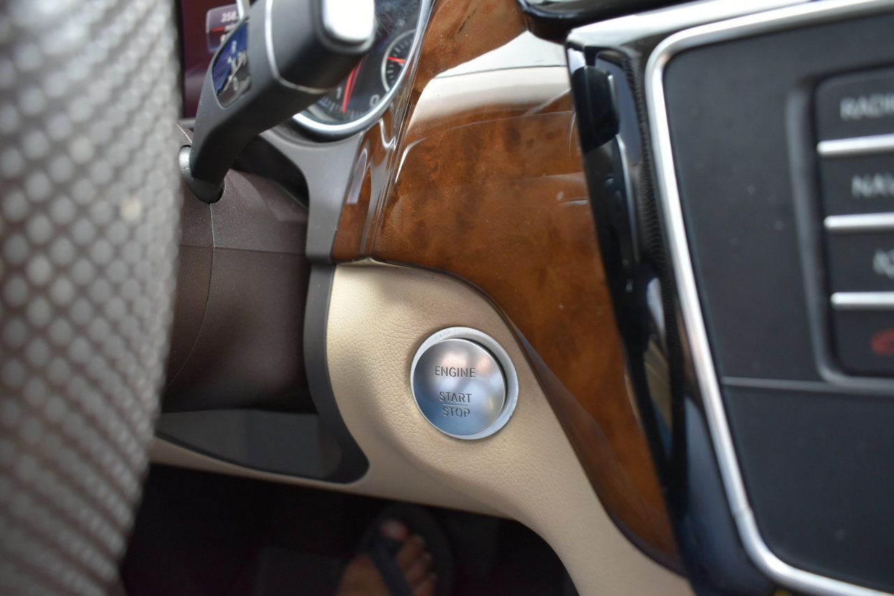 Used 2018 Mercedes-Benz GLS 450 4MATIC w/ Premium Package image 49