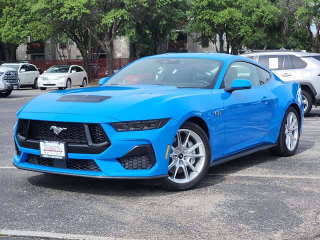 Used 2025 Ford Mustang GT Premium image 1