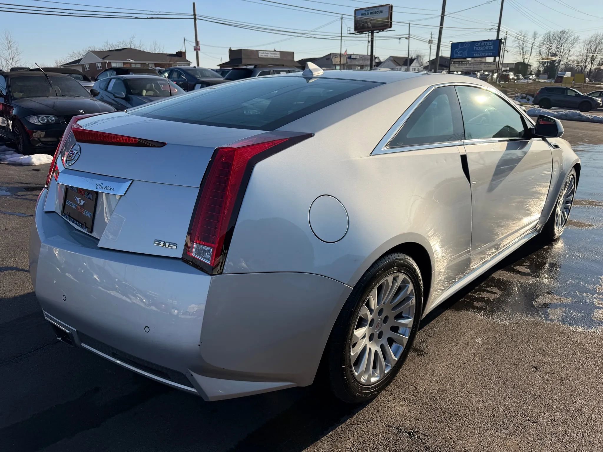 Used 2011 Cadillac CTS Premium image 3