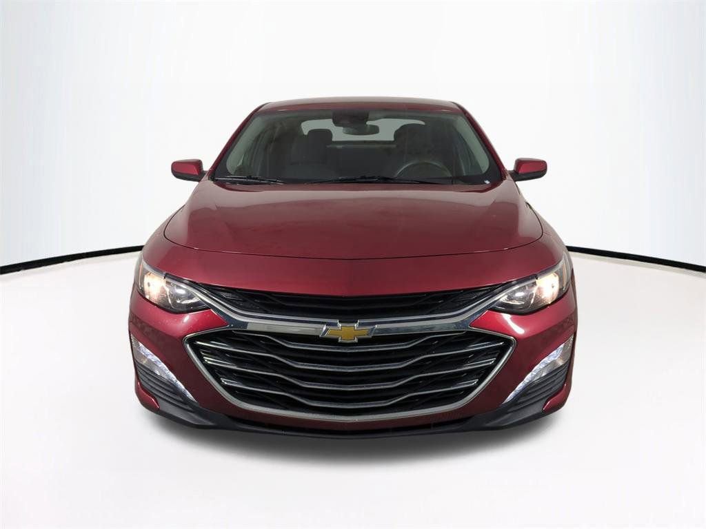 Used 2024 Chevrolet Malibu LT image 3