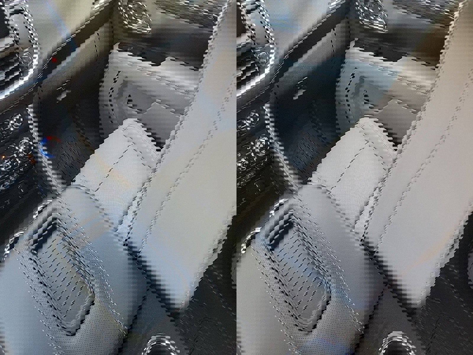 Used 2023 GMC Yukon SLT w/ SLT Premium Package image 20