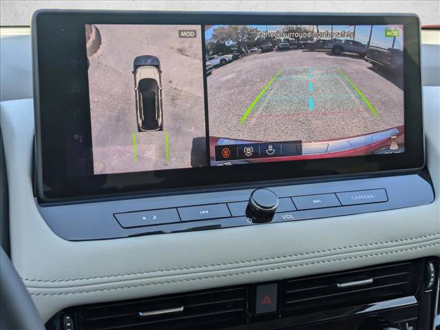 Used 2025 Nissan Rogue SL image 12