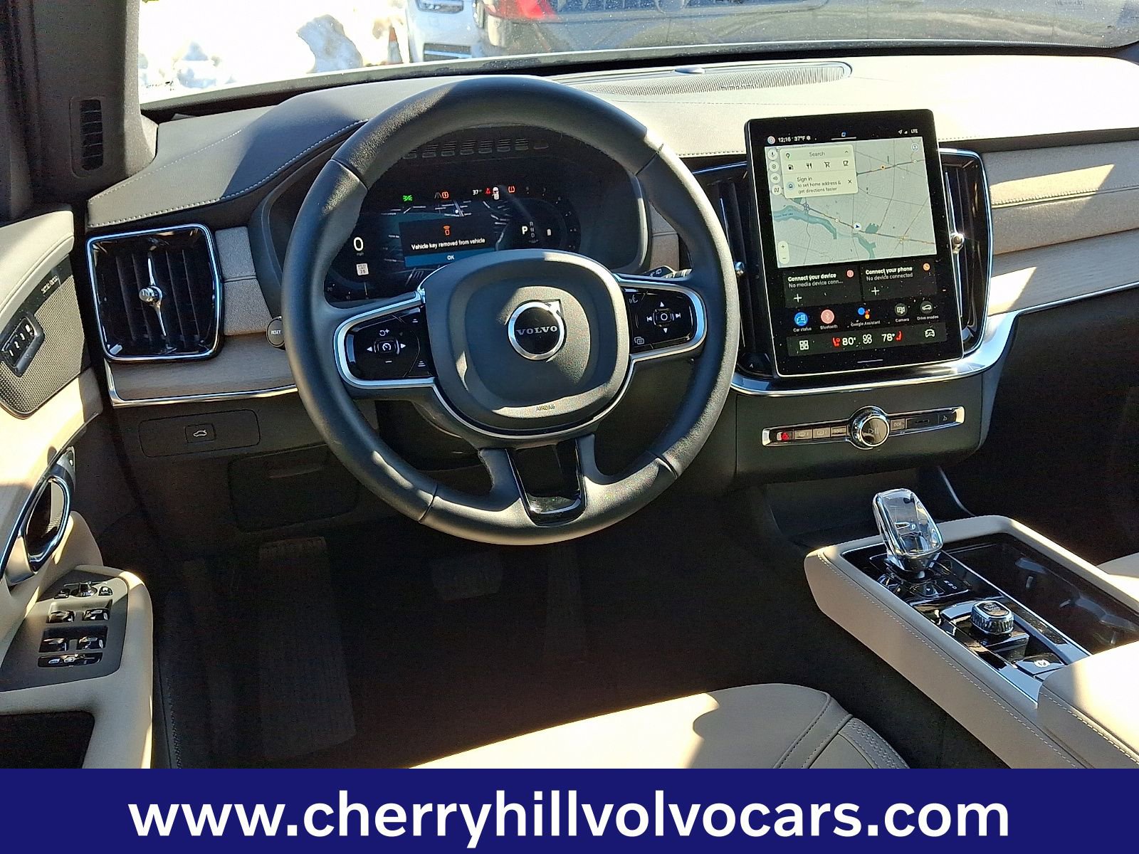 Certified 2025 Volvo XC90 B5 Plus image 12