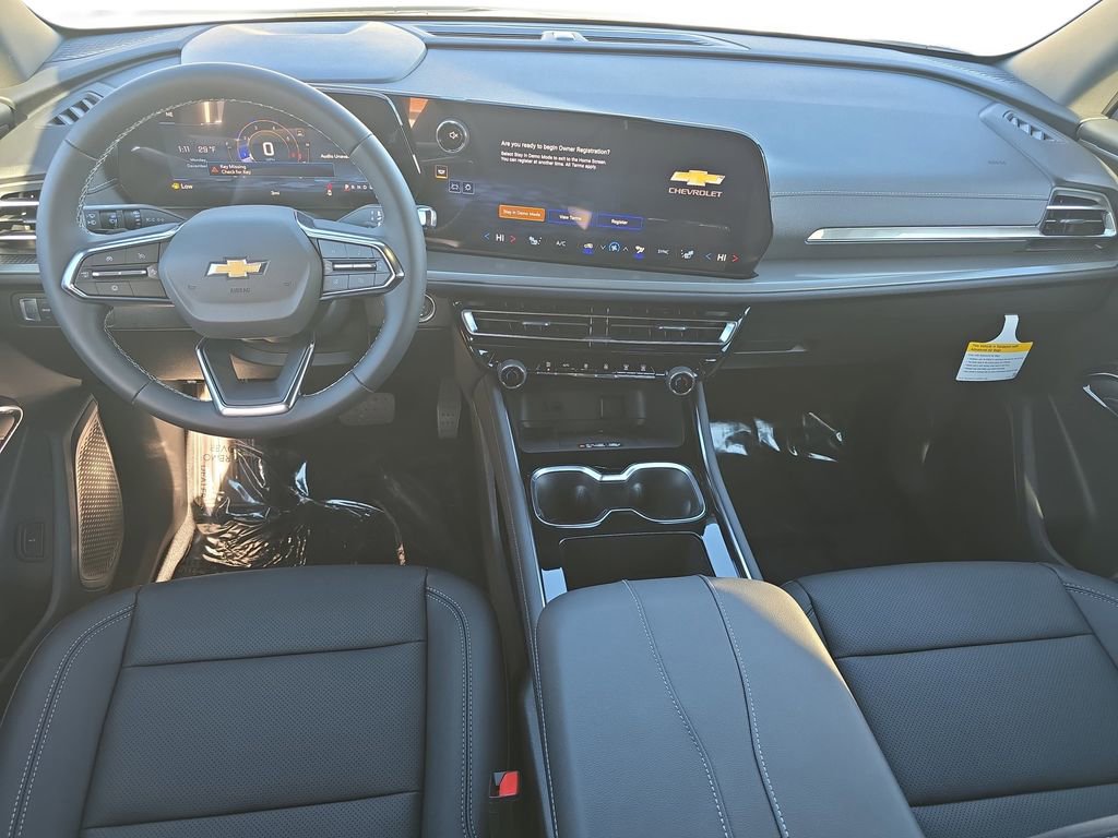 New 2026 Chevrolet Traverse LT w/ Driver Confidence Package image 9