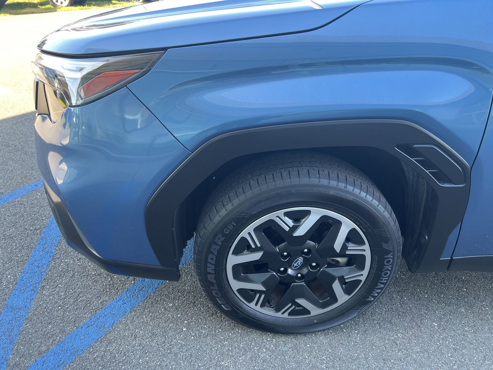 Used 2025 Subaru Forester AWD/4WD image 6