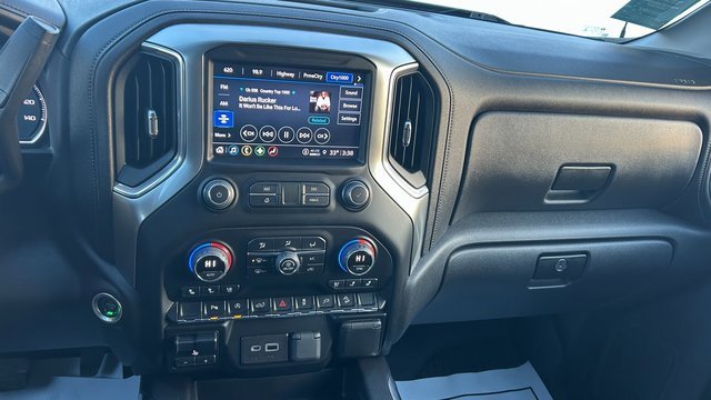 Used 2022 Chevrolet Silverado 1500 LTZ image 25