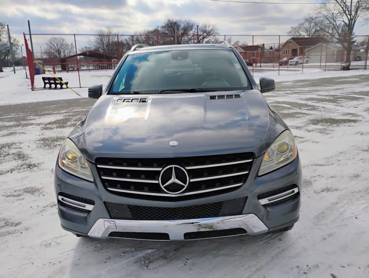 Used 2015 Mercedes-Benz ML 350 4MATIC w/ Premium 1 Package image 2