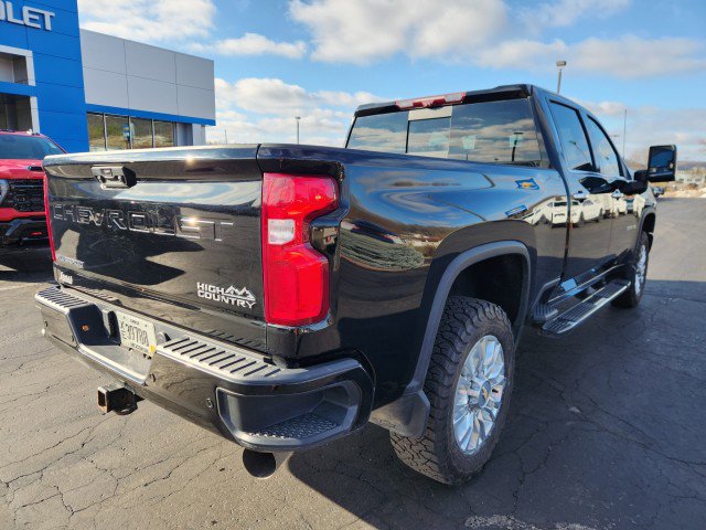 Used 2022 Chevrolet Silverado 3500 High Country w/ Z71 Off-Road Package image 5