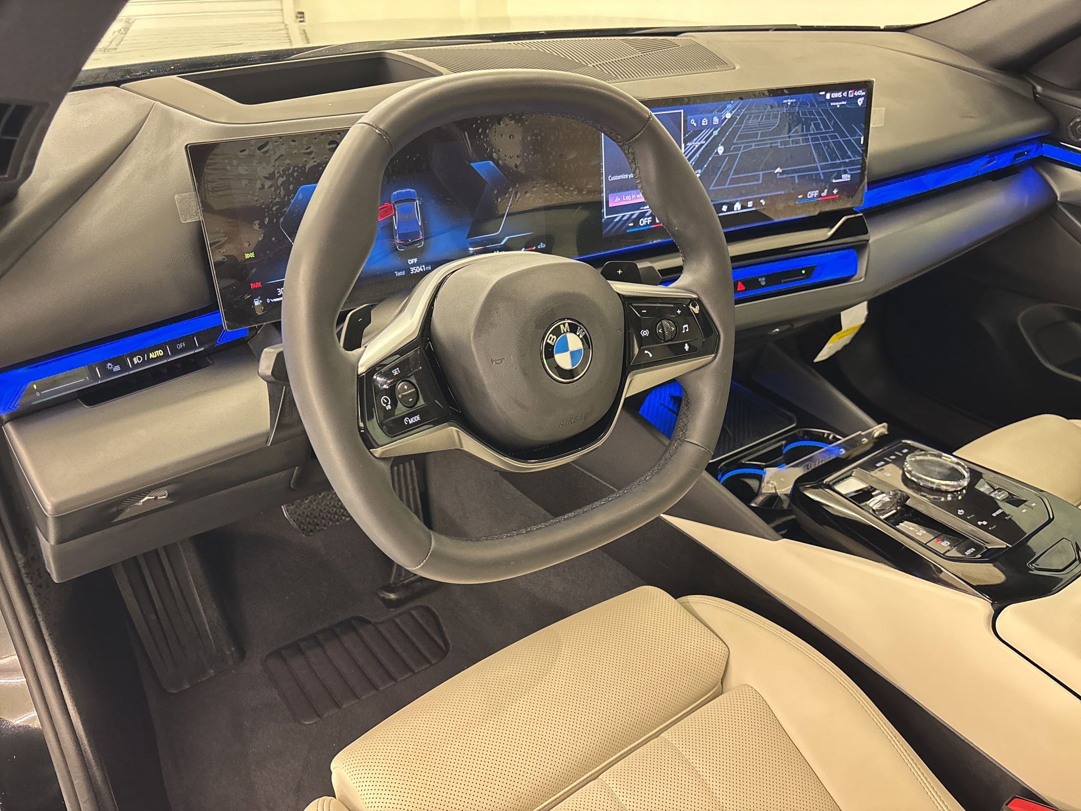 Certified 2024 BMW 540i xDrive w/ Executive Package AWD/4WD image 4