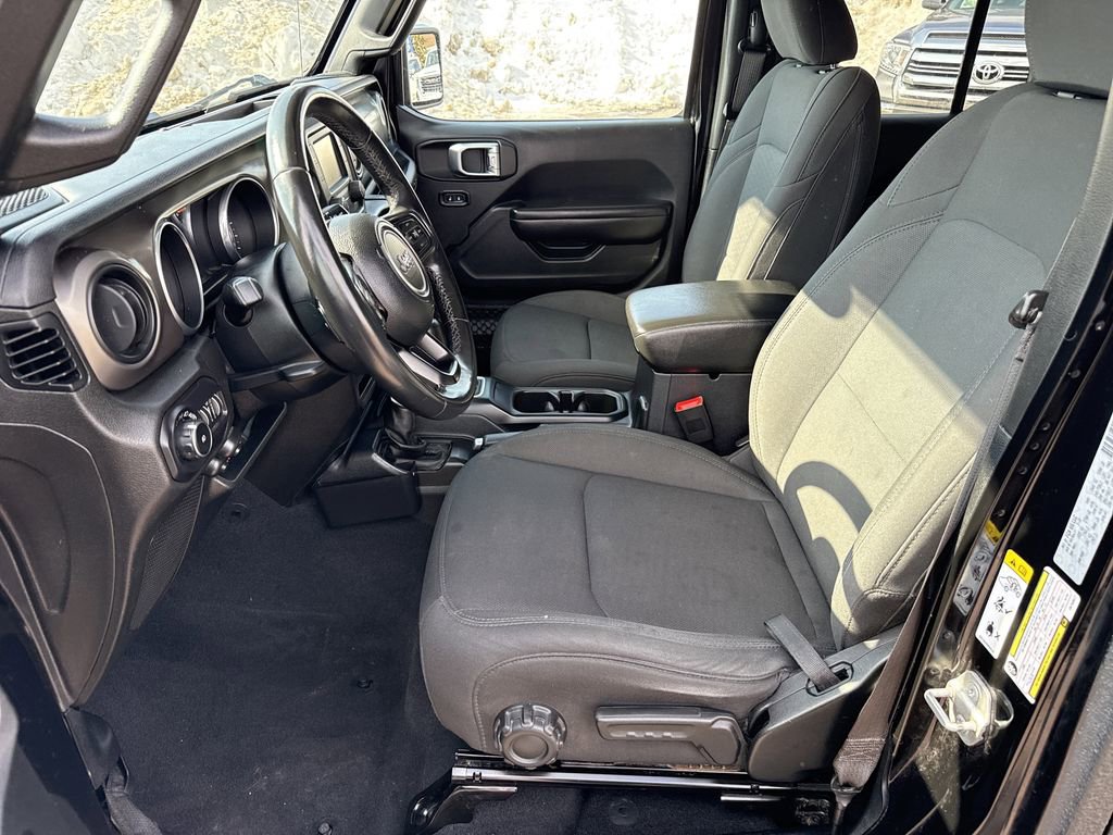 Used 2018 Jeep Wrangler Unlimited Sport S image 11