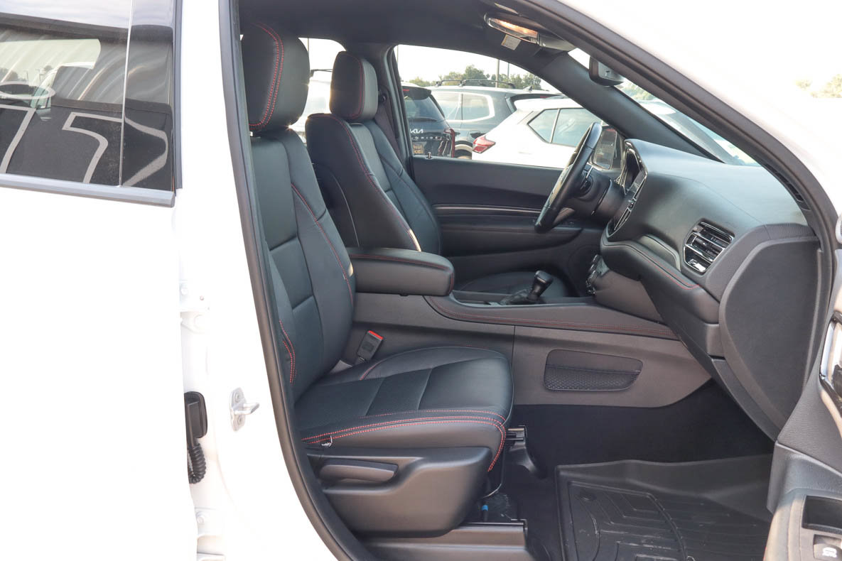 Used 2025 Dodge Durango GT w/ Blacktop Package RWD image 25