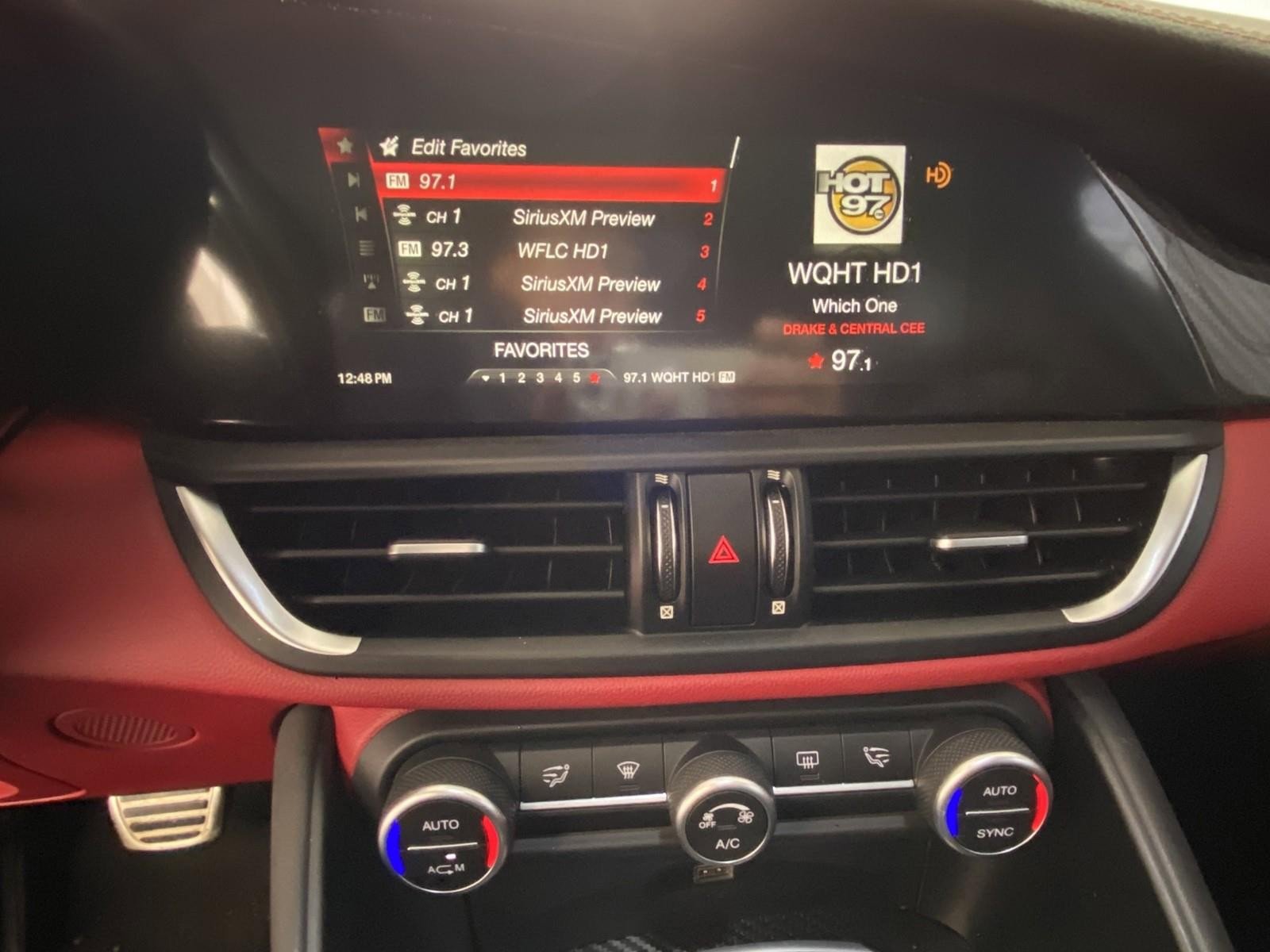 Used 2019 Alfa Romeo Giulia Quadrifoglio w/ Driver Assist Dynamic Package image 23