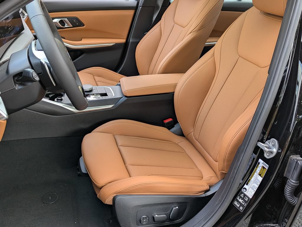 New 2026 BMW 330i xDrive Sedan AWD/4WD image 12