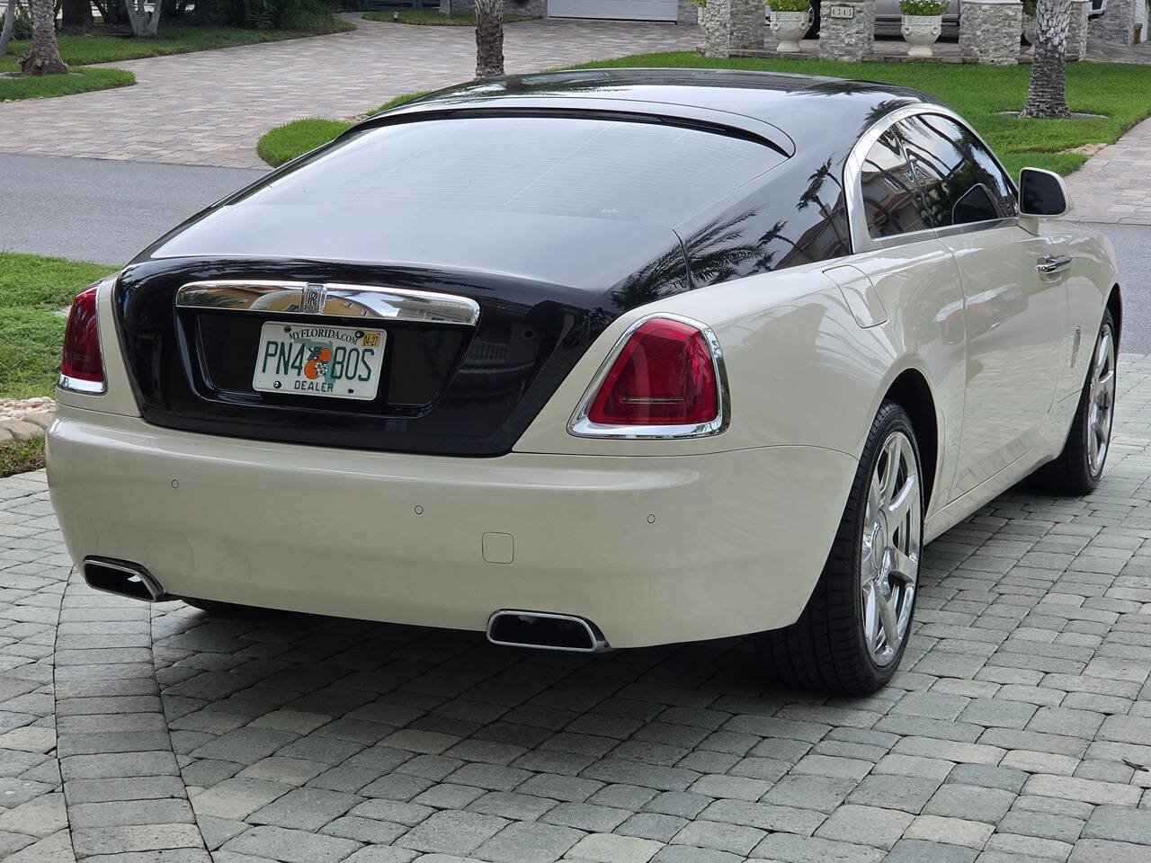 Used 2014 Rolls-Royce Wraith RWD image 35
