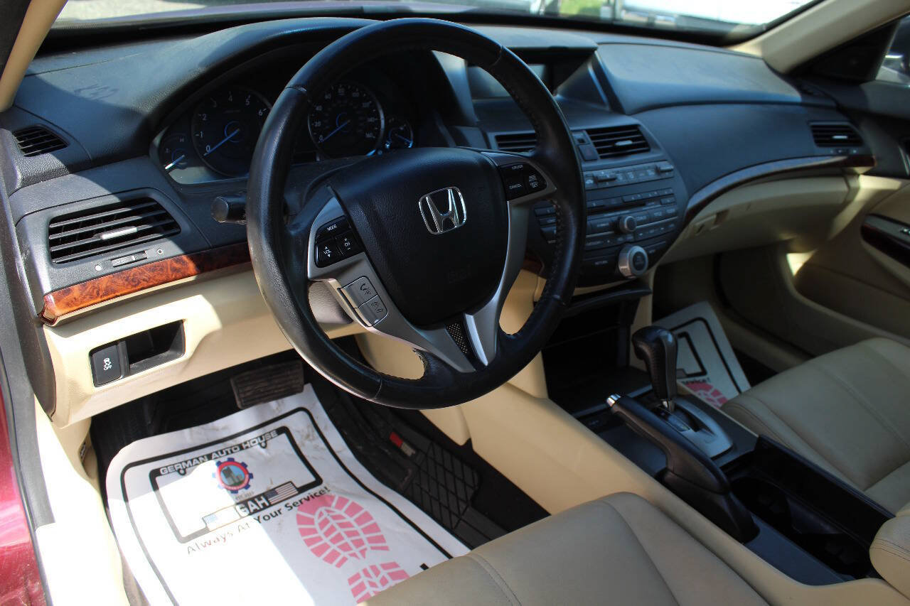 Used 2012 Honda Crosstour EX-L image 17