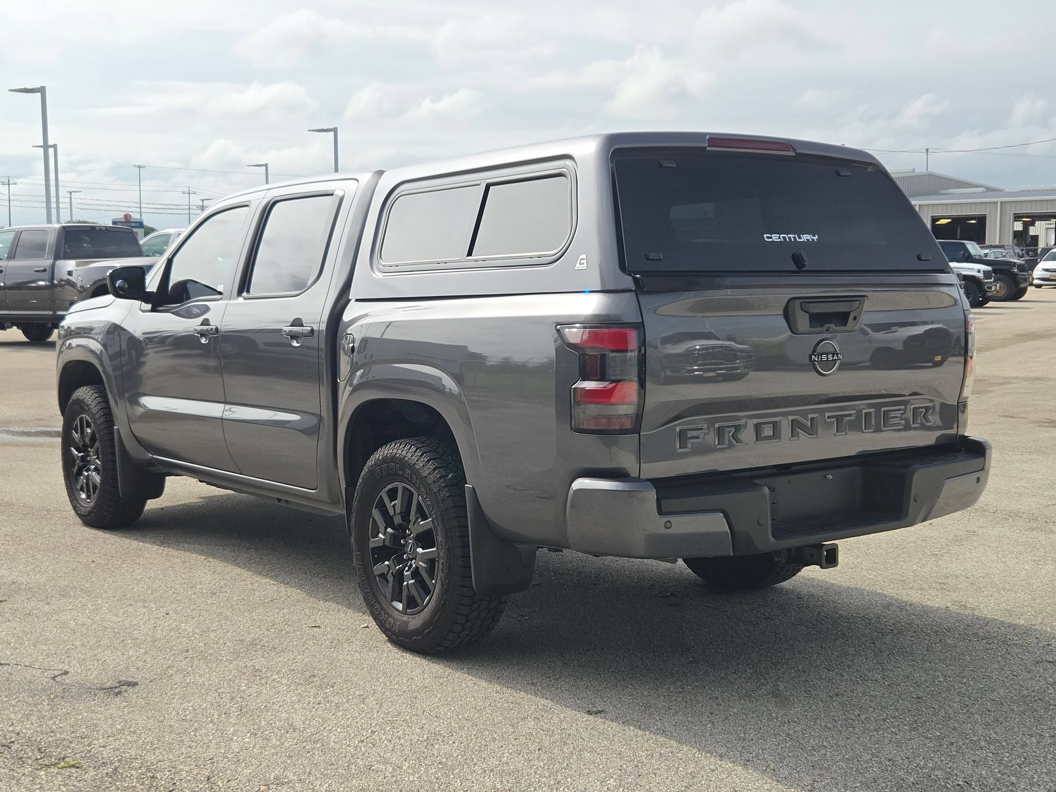 Used 2026 Nissan Frontier SV w/ SV Convenience Package RWD image 5