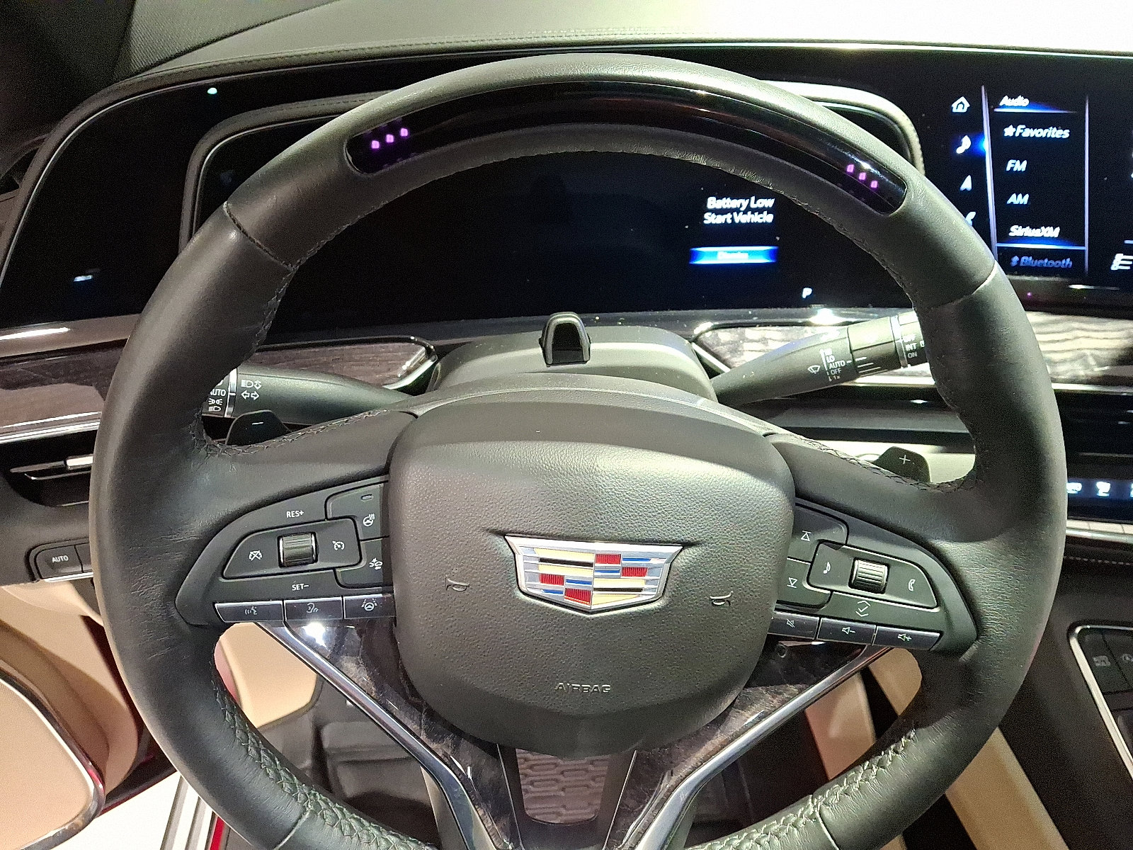 Certified 2023 Cadillac Escalade ESV Premium Luxury w/ Performance Package image 12