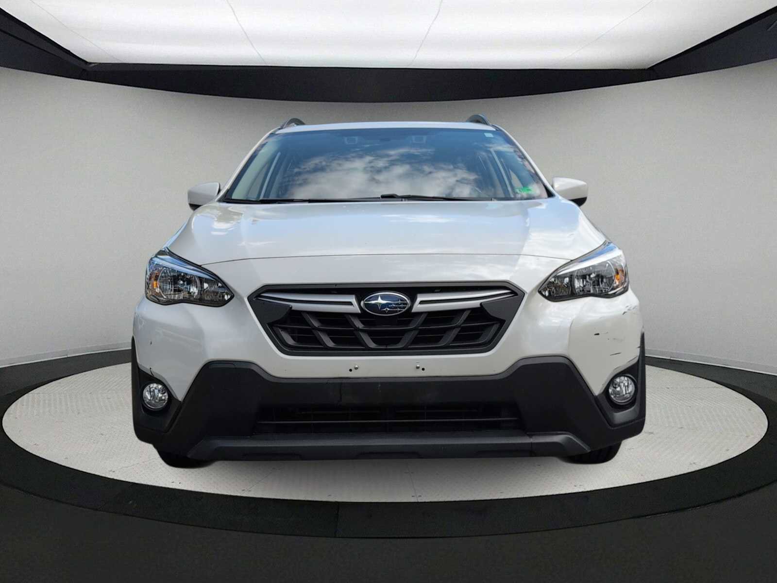 Used 2021 Subaru Crosstrek 2.0i Premium w/ Moonroof Package AWD/4WD image 3