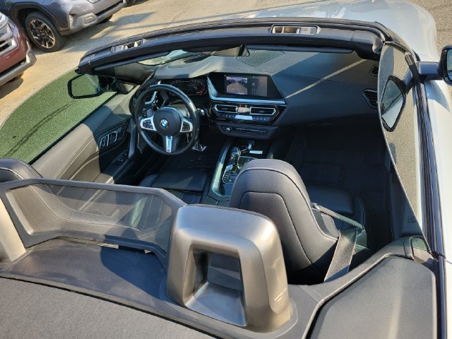 Used 2020 BMW Z4 M40i w/ Executive Package RWD image 16