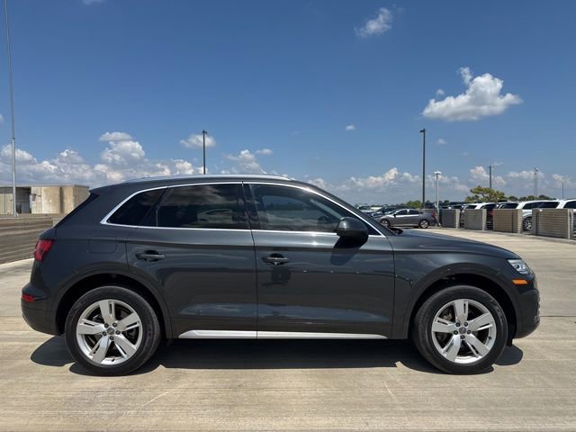 Used 2019 Audi Q5 2.0T Premium w/ Convenience Package image 2