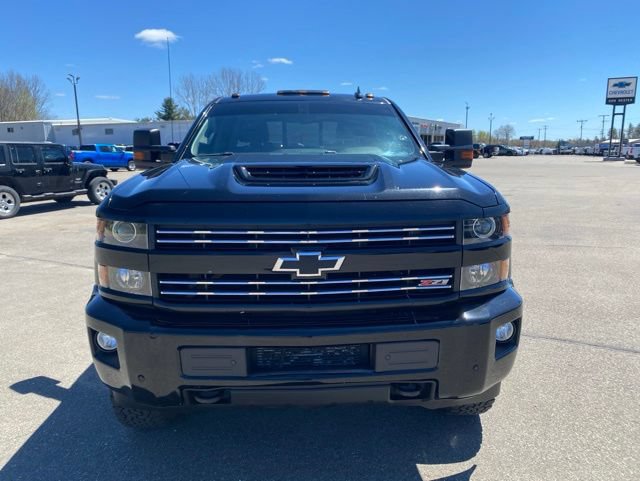 Used 2019 Chevrolet Silverado 2500 LTZ w/ Duramax Plus Package AWD/4WD image 8