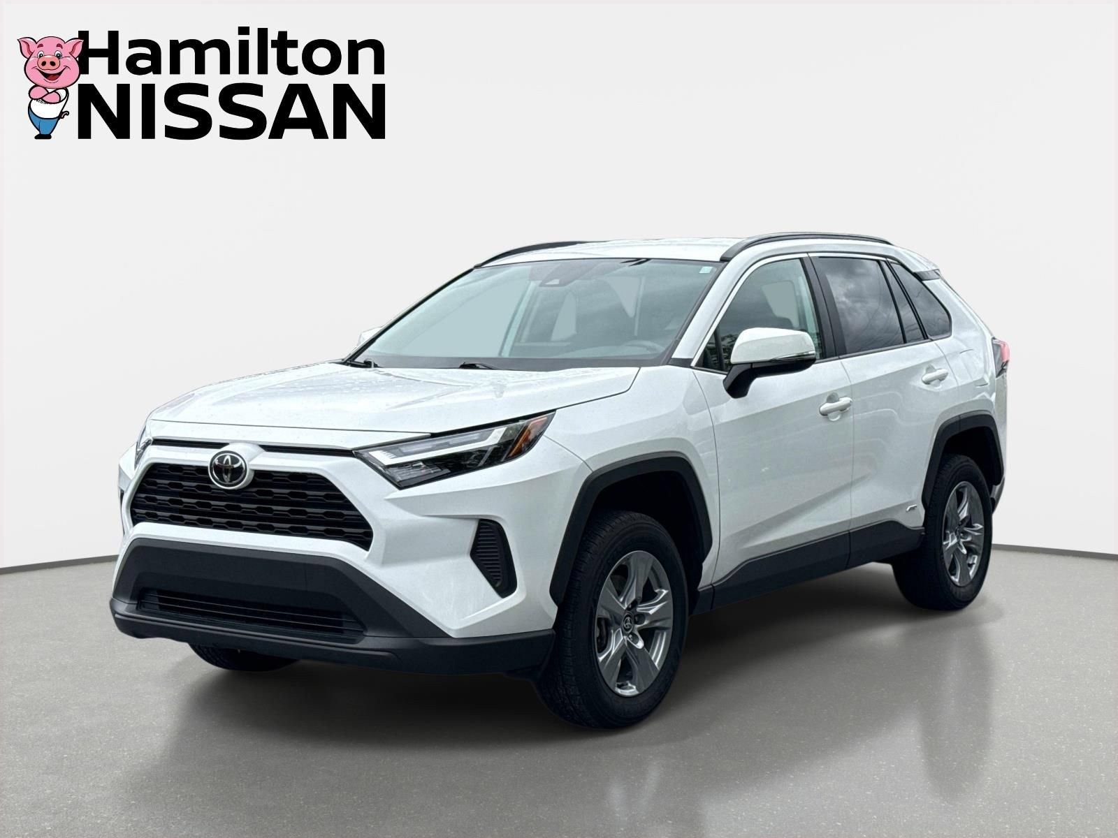 Used 2025 Toyota RAV4 XLE AWD/4WD image 5