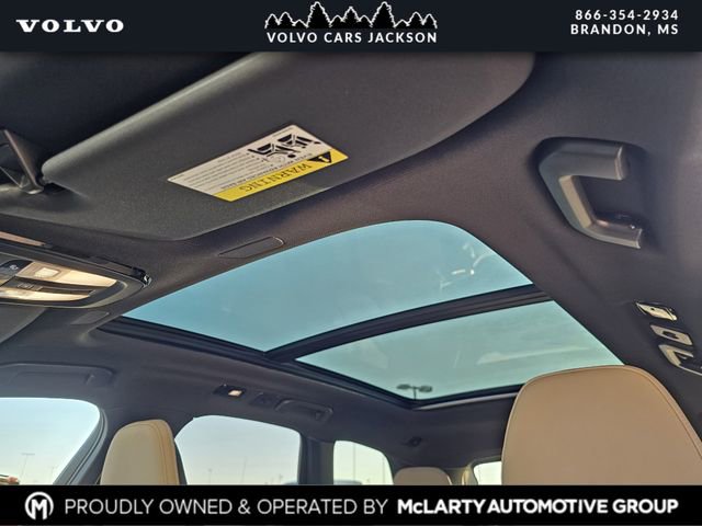 New 2026 Volvo XC60 B5 Plus w/ Protection Package Premier image 21