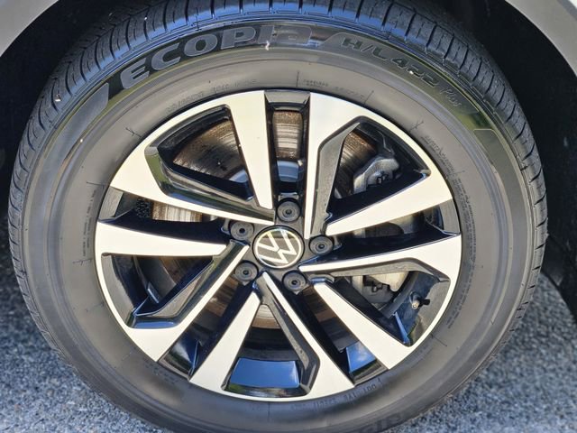 Used 2024 Volkswagen Tiguan S FWD image 10