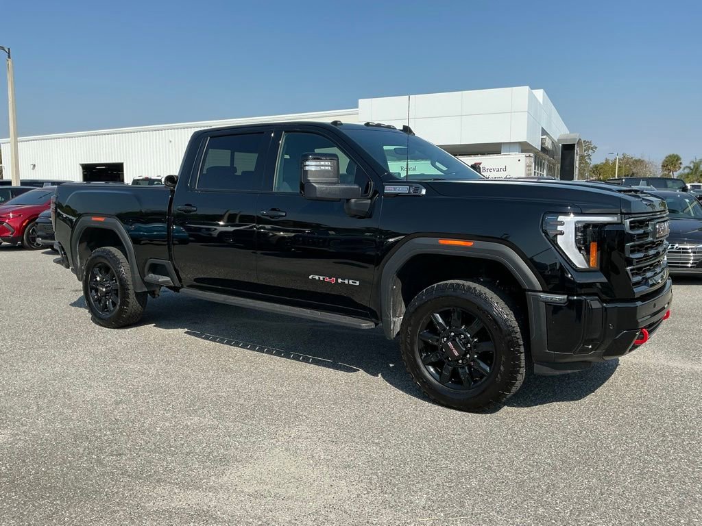 Used 2025 GMC Sierra 2500 AT4 w/ AT4 Premium Plus Package image 14
