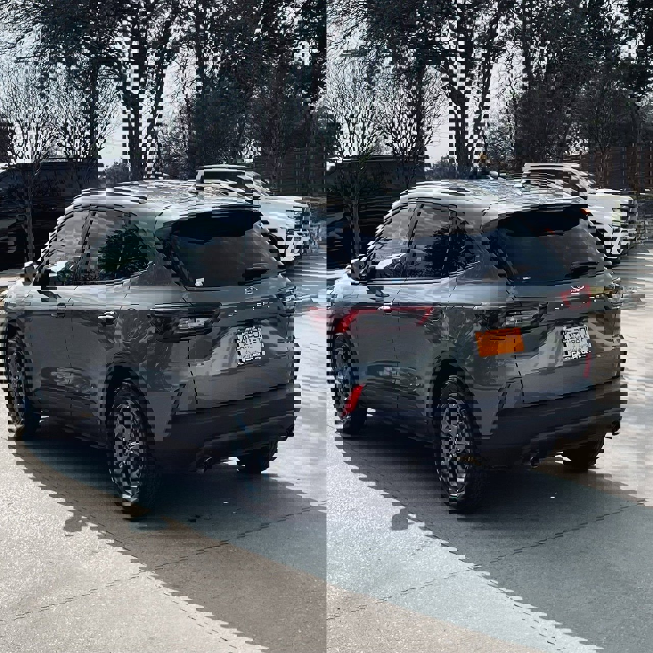 Used 2025 Ford Escape ST-Line image 4