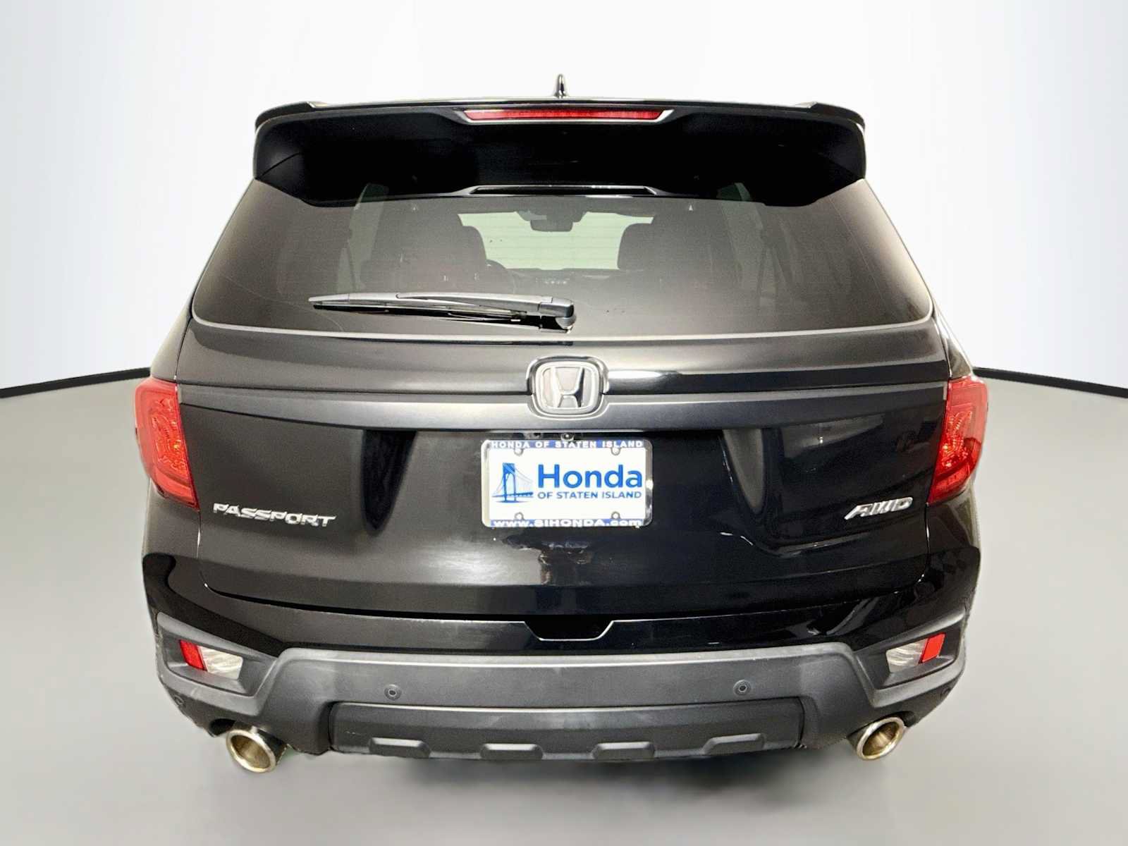 Used 2023 Honda Passport EX-L image 6
