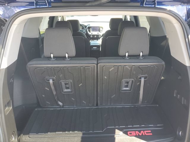 Certified 2023 GMC Acadia SLE w/ Driver Convenience Package FWD image 7
