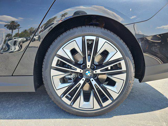New 2026 BMW 540i xDrive image 34