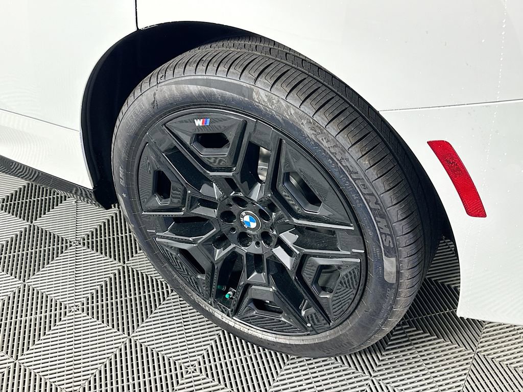 New 2026 BMW iX xDrive60 w/ M Sport Package image 38