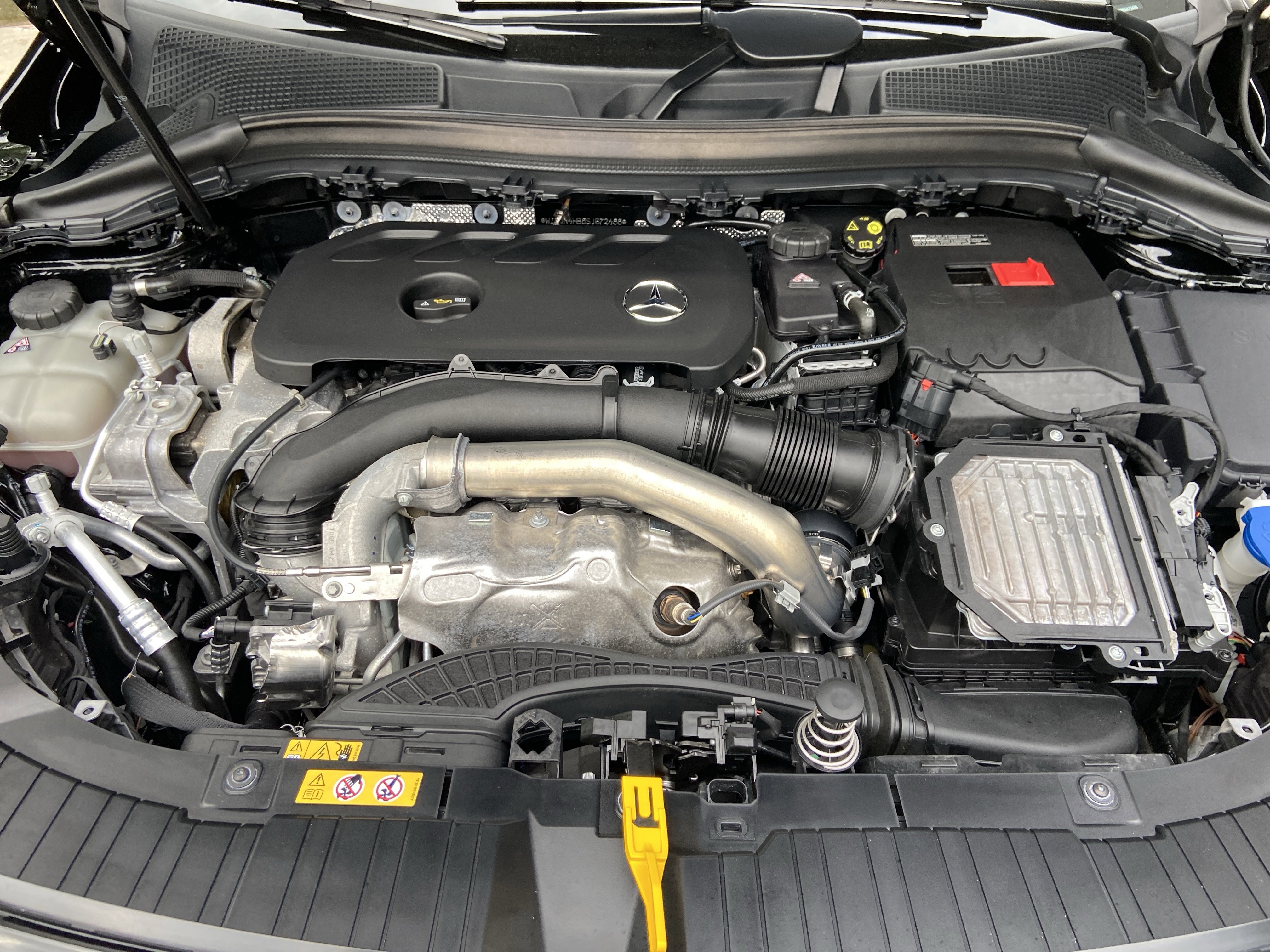 Certified 2025 Mercedes-Benz GLA 250 4MATIC image 54