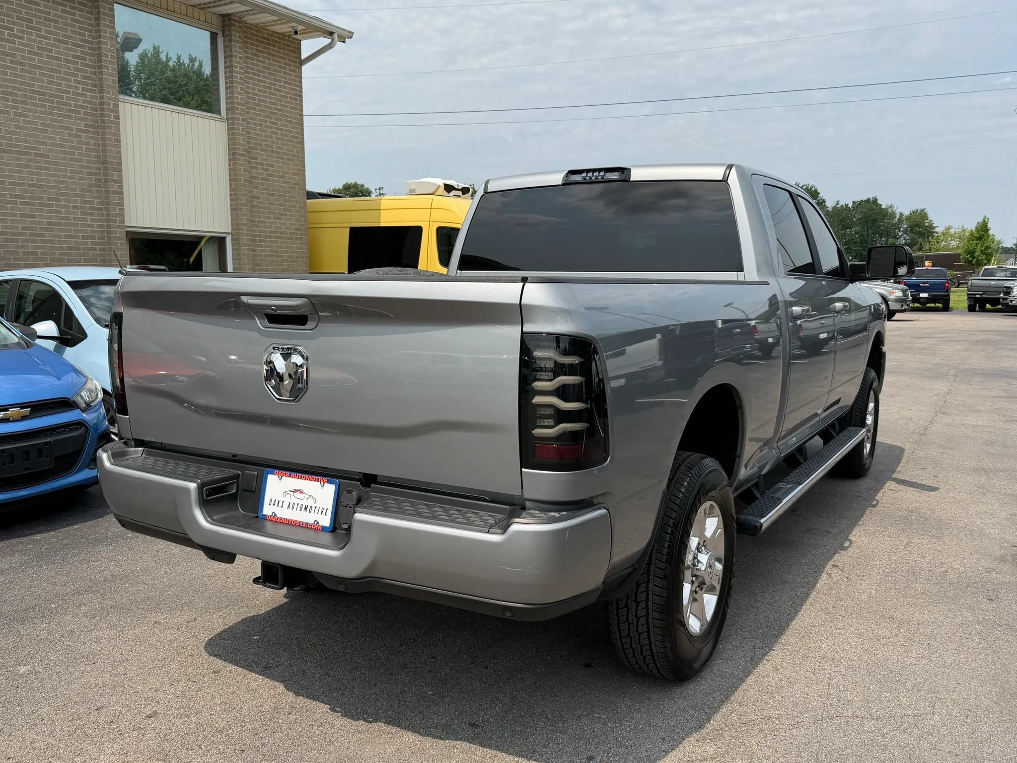 Used 2021 RAM 2500 Big Horn w/ Level 1 Equipment Group AWD/4WD image 7