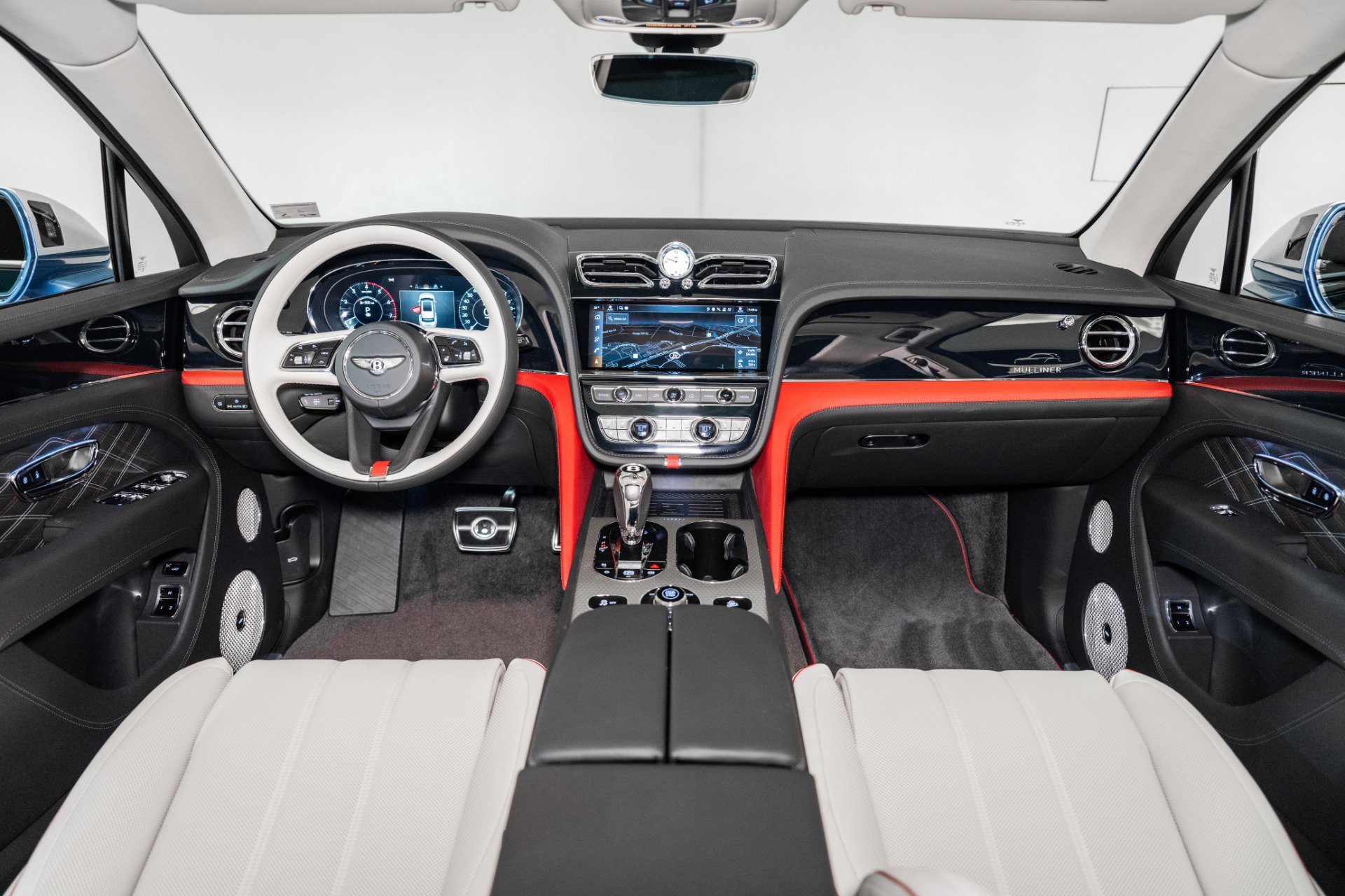 New 2025 Bentley Bentayga Extended Wheelbase image 36