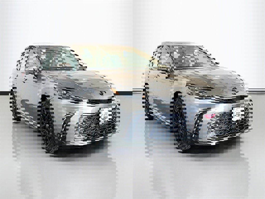 New 2026 Toyota Camry SE image 3