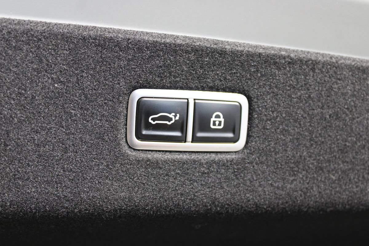 Used 2024 Hyundai Ioniq 6 SEL RWD image 27