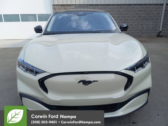 New 2025 Ford Mustang Mach-E Premium image 8