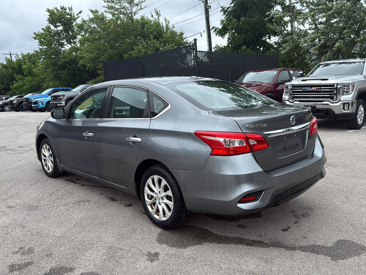 Used 2019 Nissan Sentra SV FWD image 5