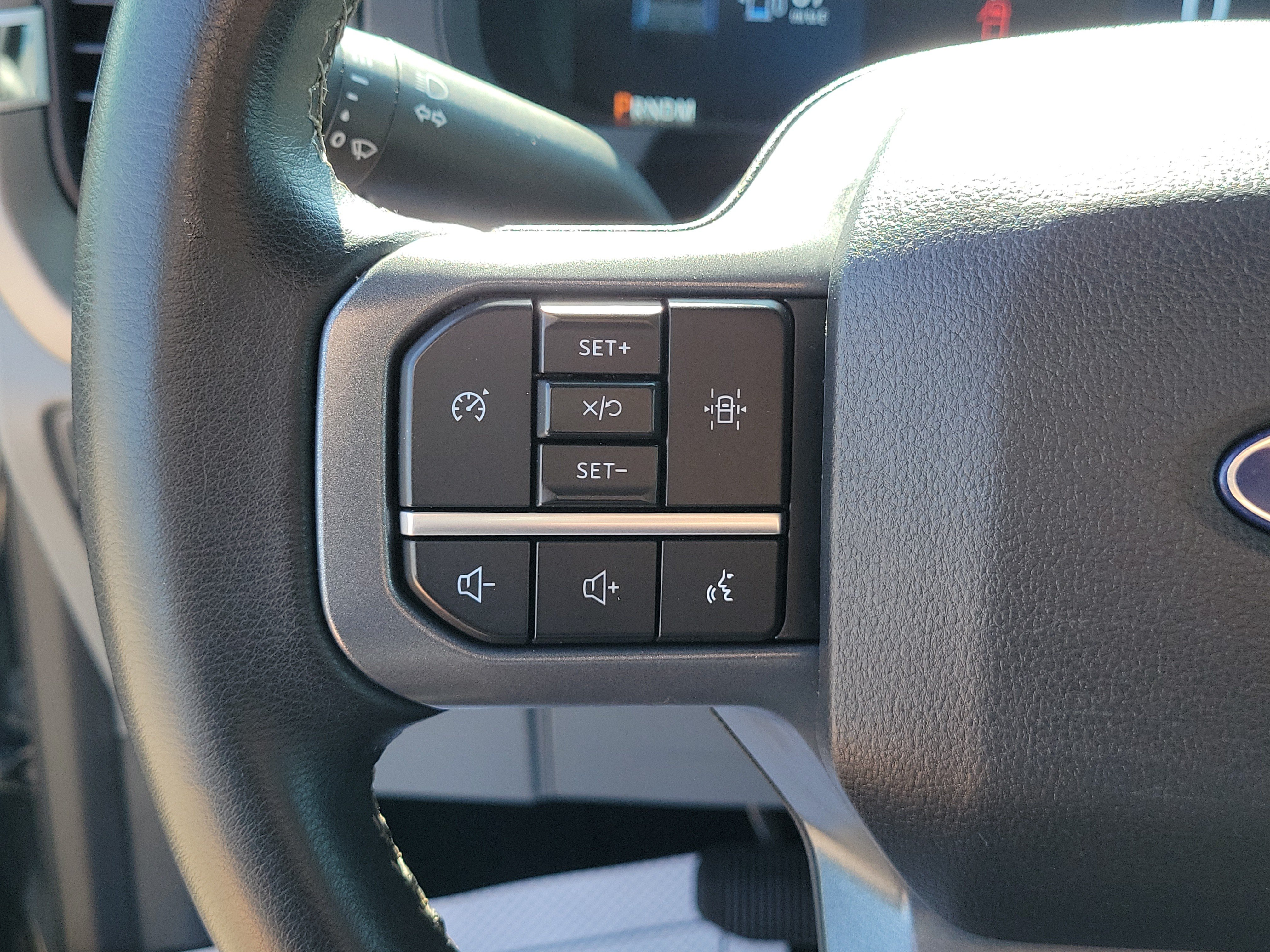 Used 2025 Ford F150 XLT w/ Equipment Group 301A Standard AWD/4WD image 23