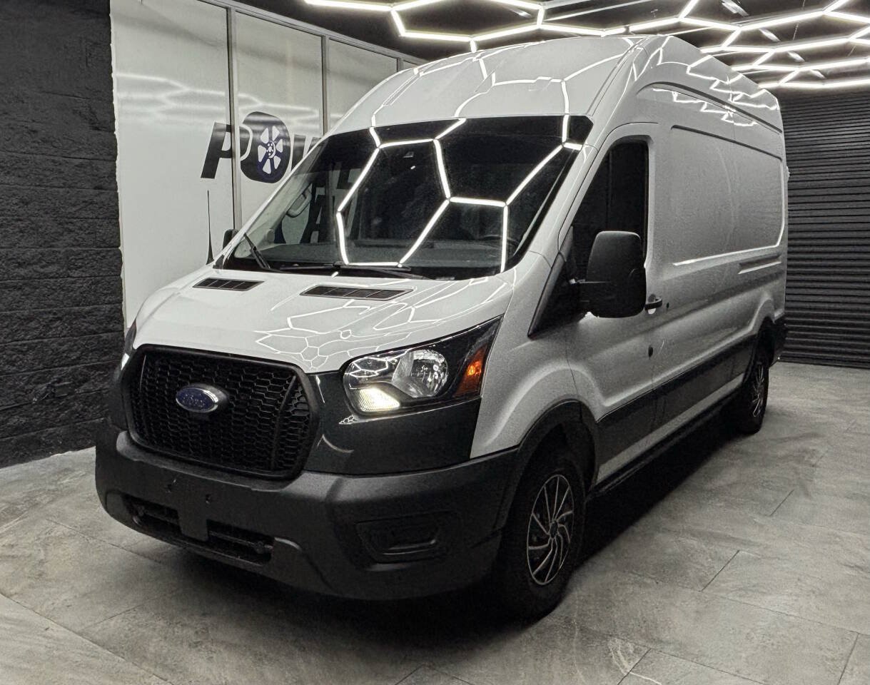 Used 2022 Ford Transit 250 148 High Roof w/ Load Area Protection Package RWD image 2
