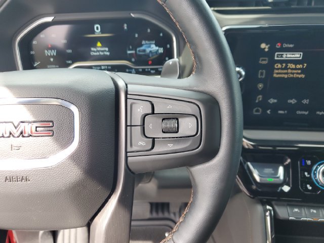 Used 2023 GMC Sierra 1500 AT4 w/ AT4 Premium Package AWD/4WD image 29