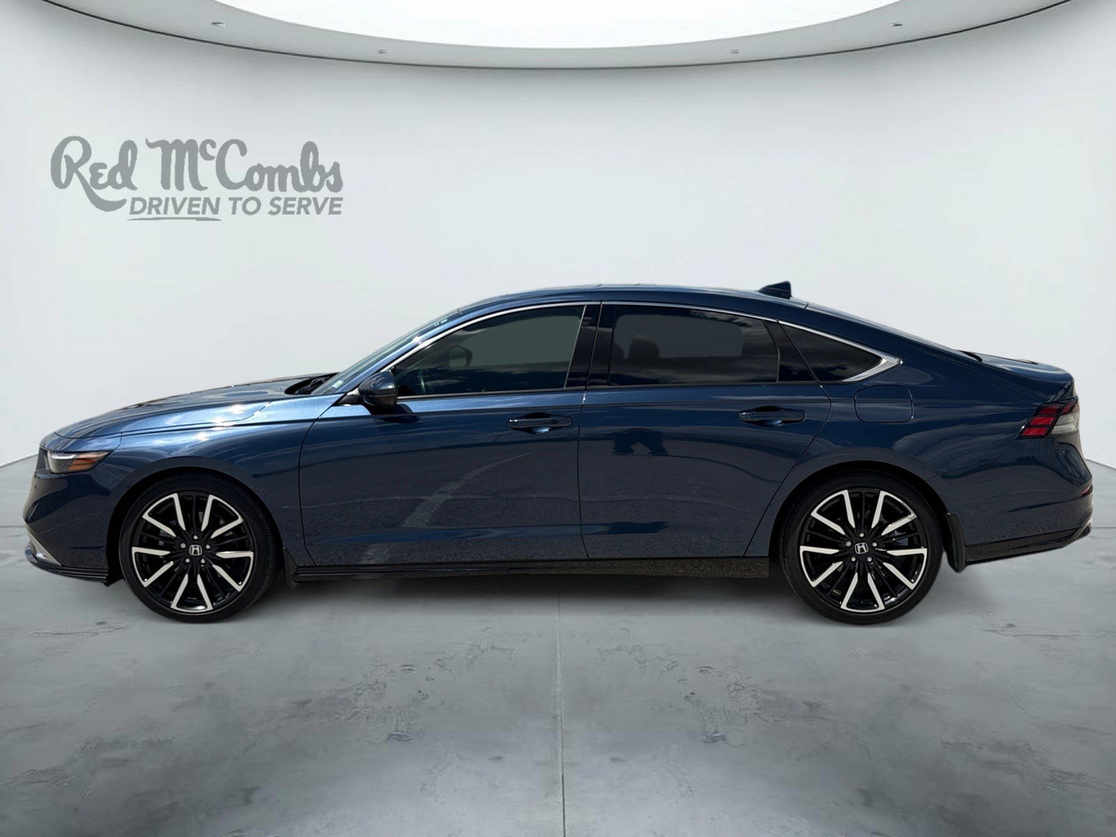 Used 2024 Honda Accord Touring image 8